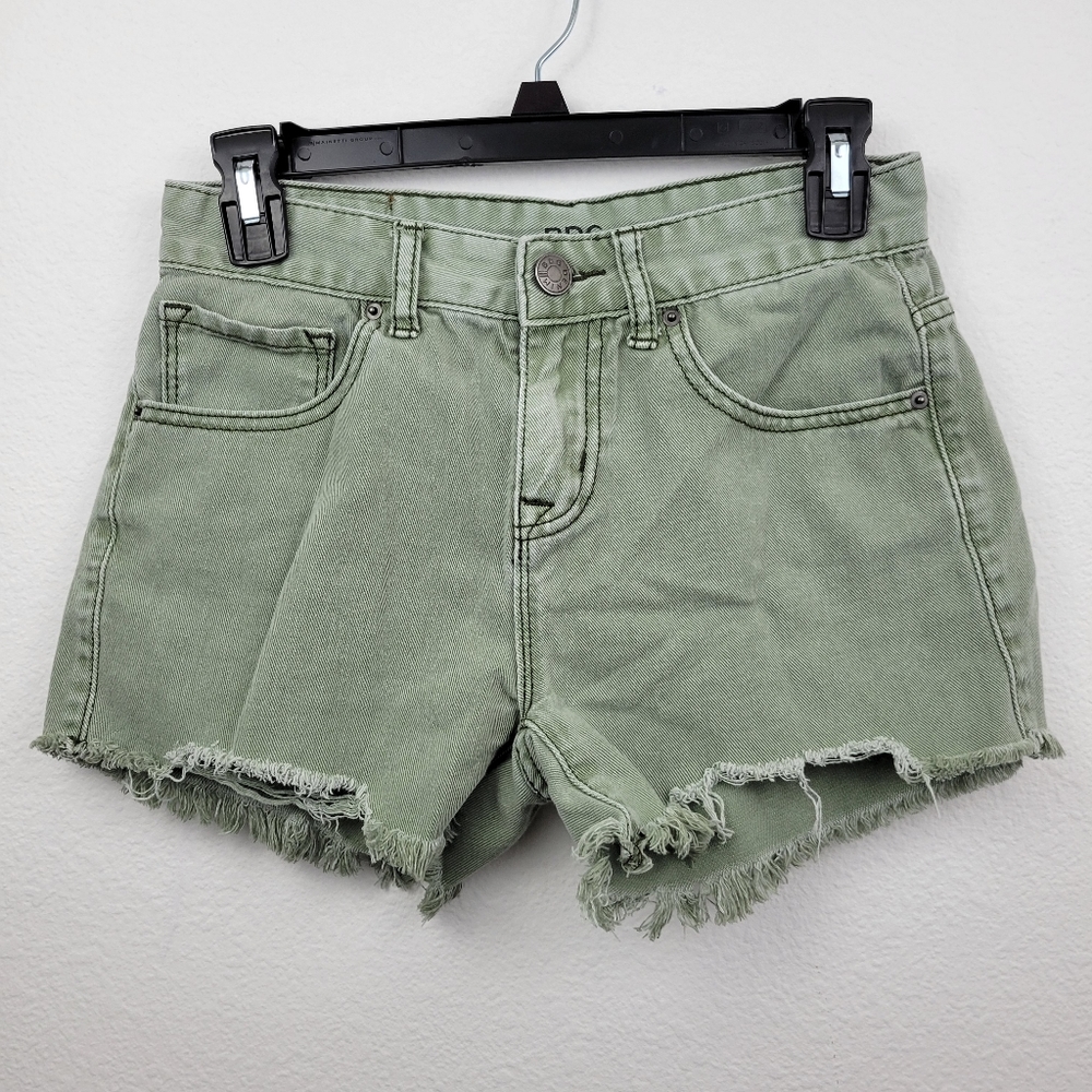 BDG Green Distressed Shorts Size 24 - Picture 2 of 10